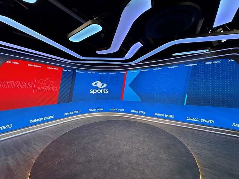 Криволинейный дисплей от Uniview: инновации в спортивном вещании на телеканале Caracol